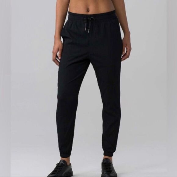 Lululemon women’s in depth textured jogger pants 10 black w5AVDS - Picture 1 of 9